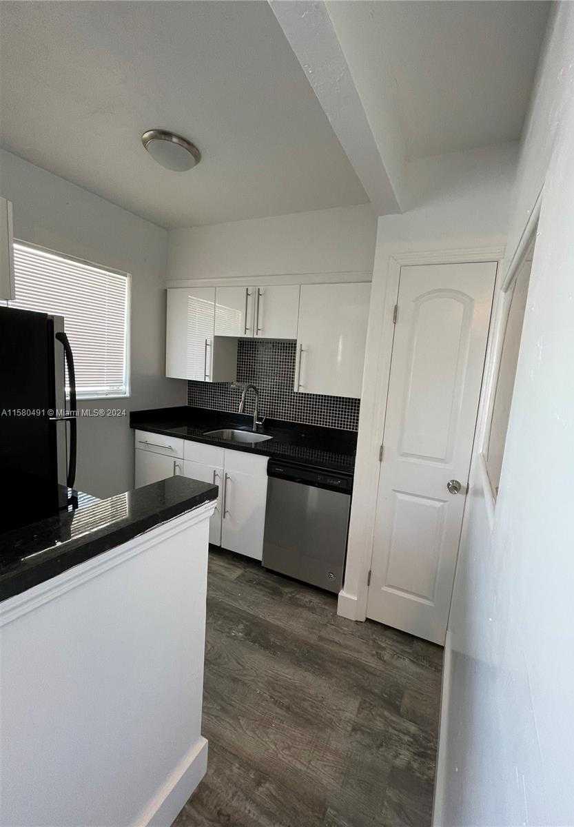 Small Image of 760 JEFFERSON AVE #11, Miami Beach Number 8