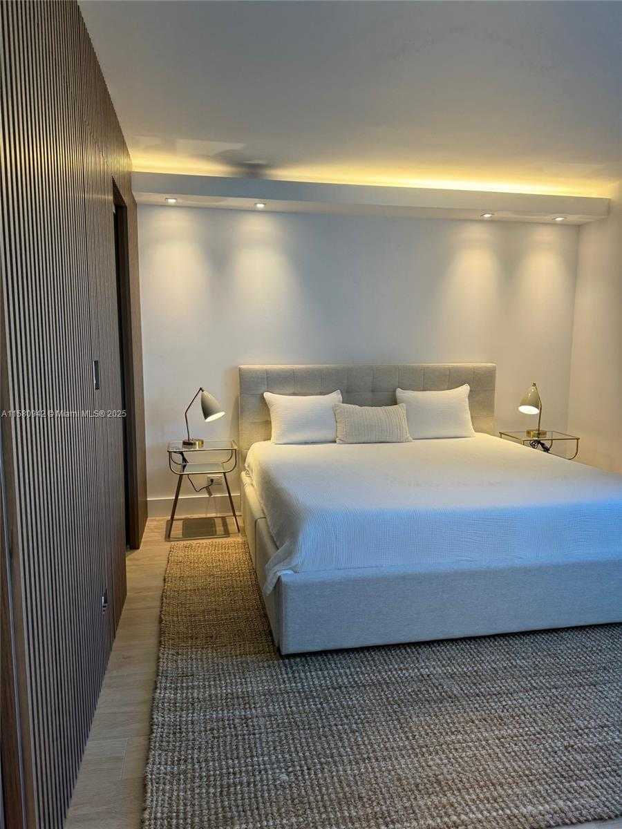 Small Image of 2301 COLLINS AVE #837, Miami Beach Number 13