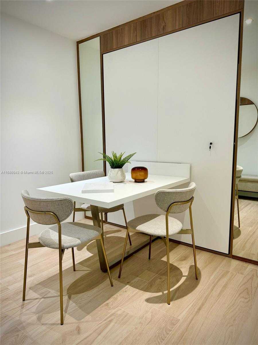 Small Image of 2301 COLLINS AVE #837, Miami Beach Number 15