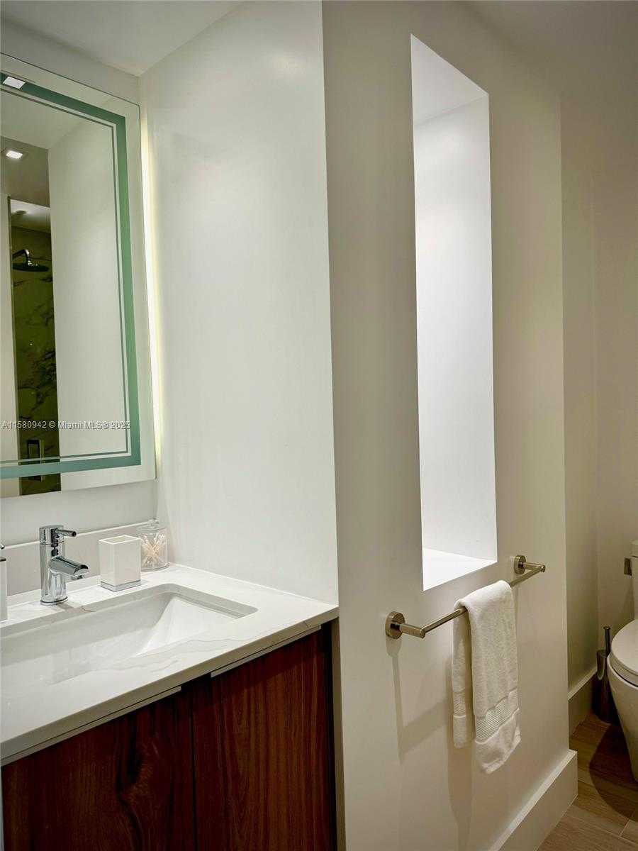 Small Image of 2301 COLLINS AVE #837, Miami Beach Number 20