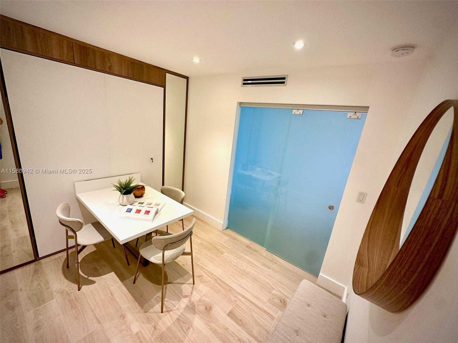 Small Image of 2301 COLLINS AVE #837, Miami Beach Number 26