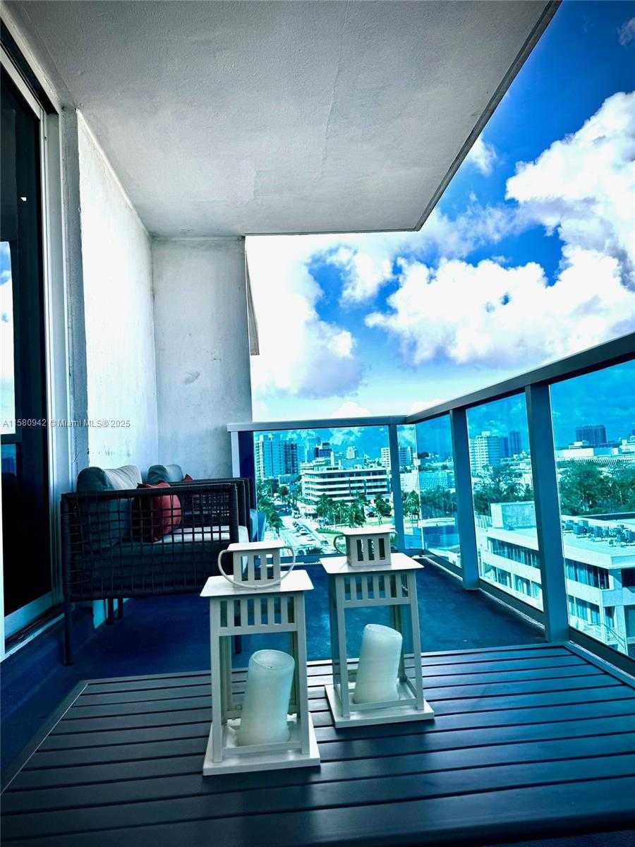 Small Image of 2301 COLLINS AVE #837, Miami Beach Number 33