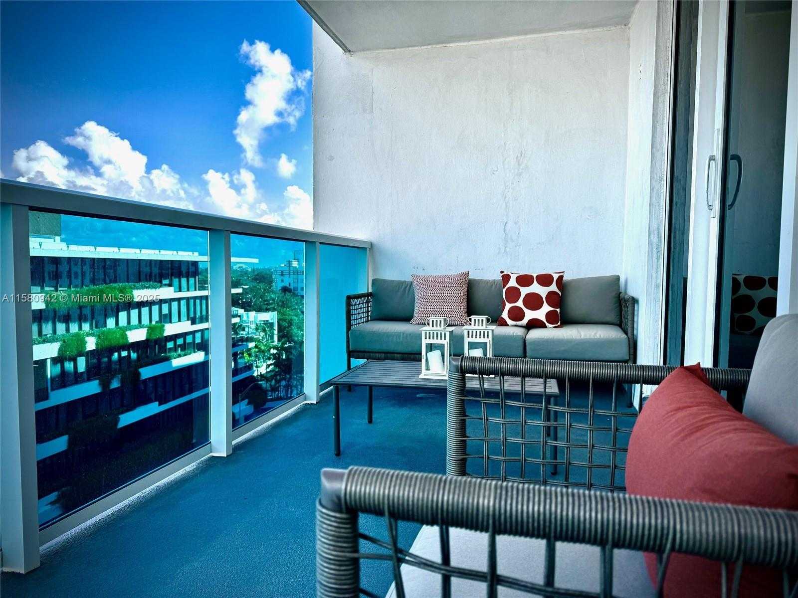 Small Image of 2301 COLLINS AVE #837, Miami Beach Number 35