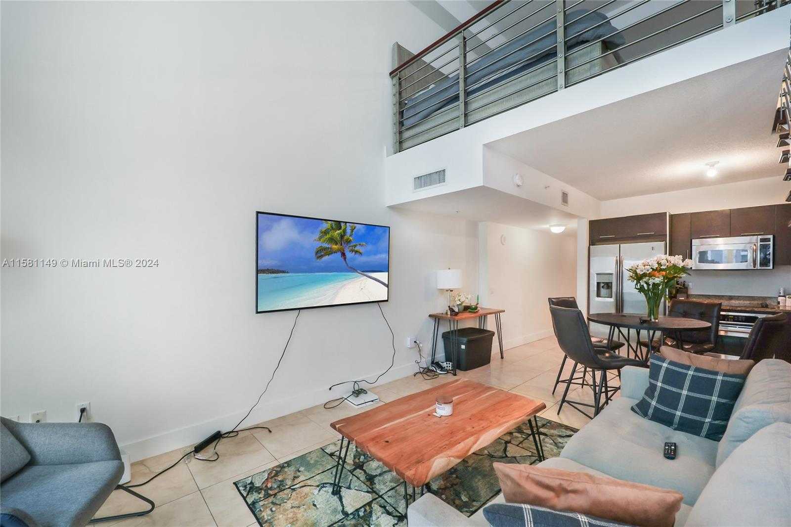 Small Image of 41 SOUTH EAST 5TH ST #304, Miami Number 4