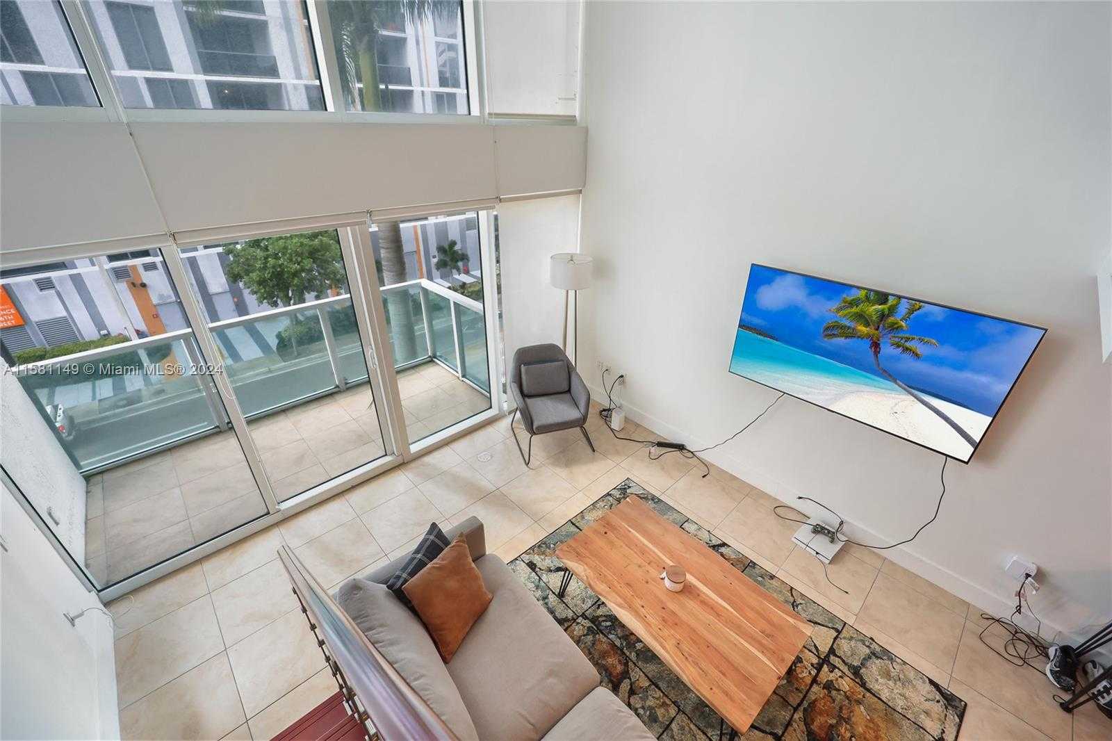 Small Image of 41 SOUTH EAST 5TH ST #304, Miami Number 7