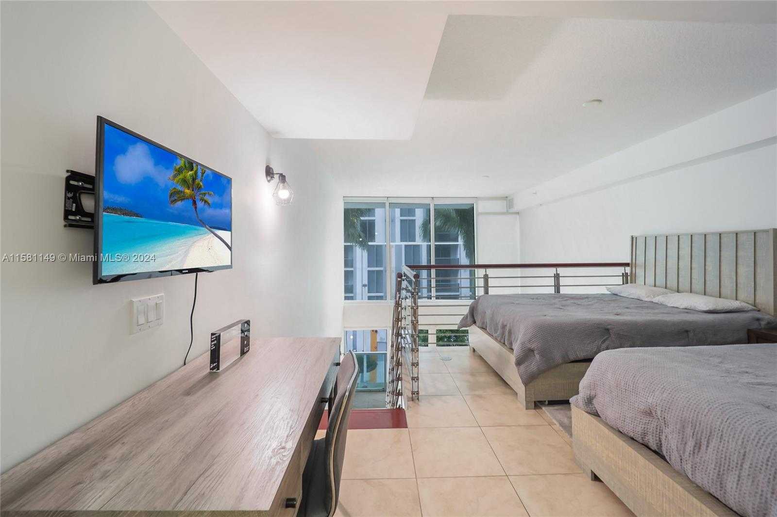 Small Image of 41 SOUTH EAST 5TH ST #304, Miami Number 8