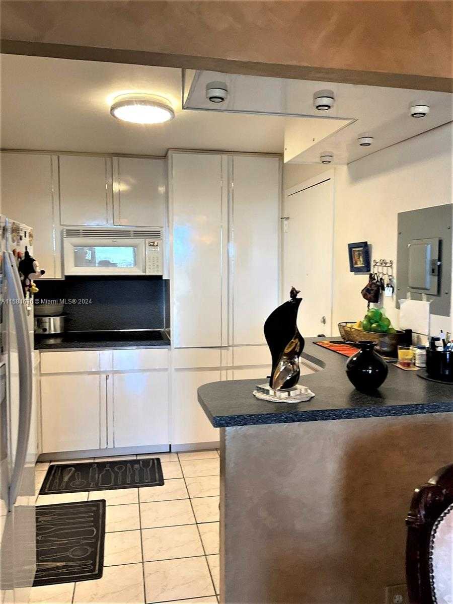 Small Image of 4675 WEST 18TH CT #502, Hialeah Number 11