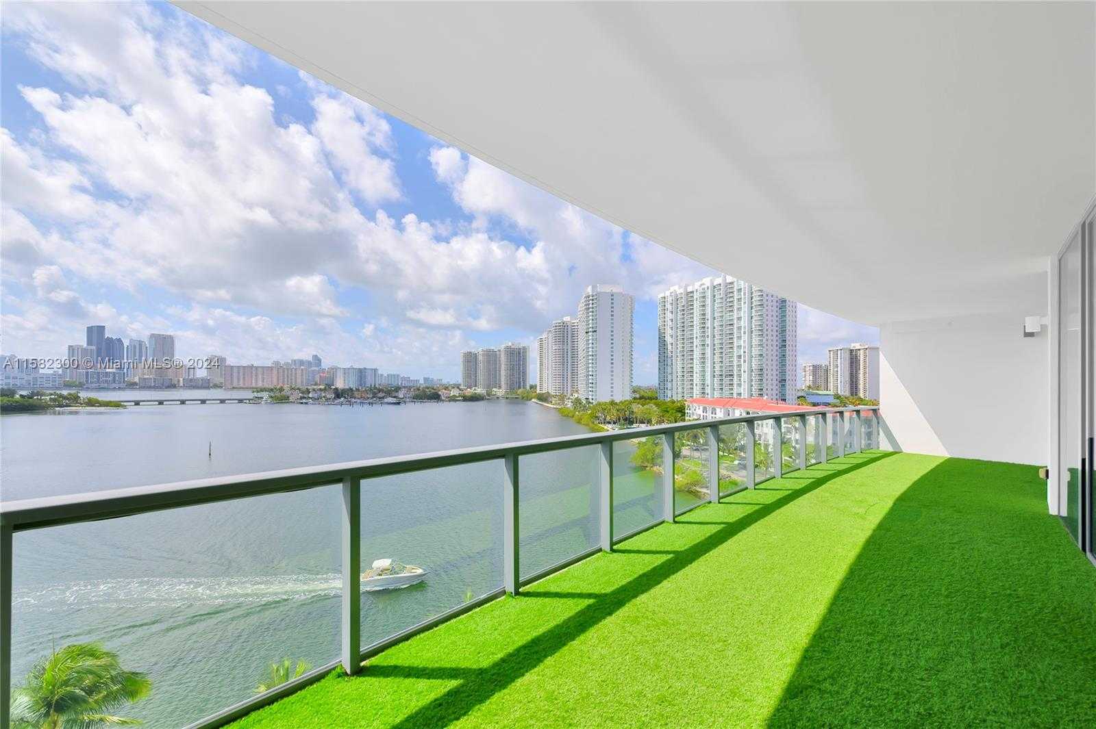 Small Image of 3300 NE 188th St, Aventura, FL 33180, USA Number 16