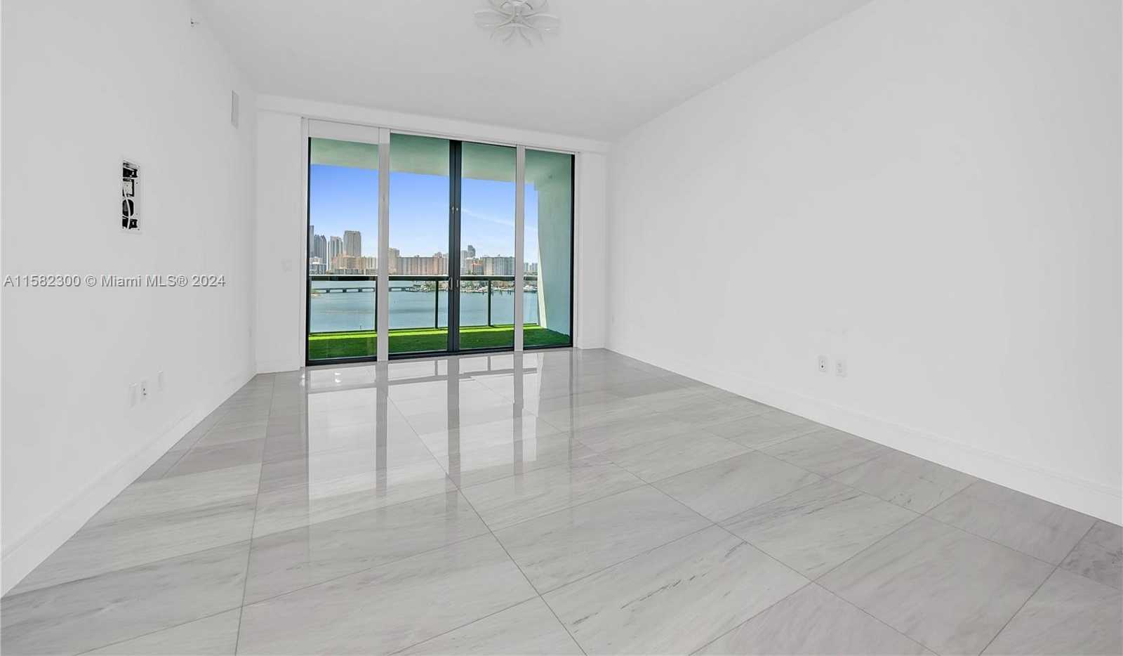 Small Image of 3300 NE 188th St, Aventura, FL 33180, USA Number 18
