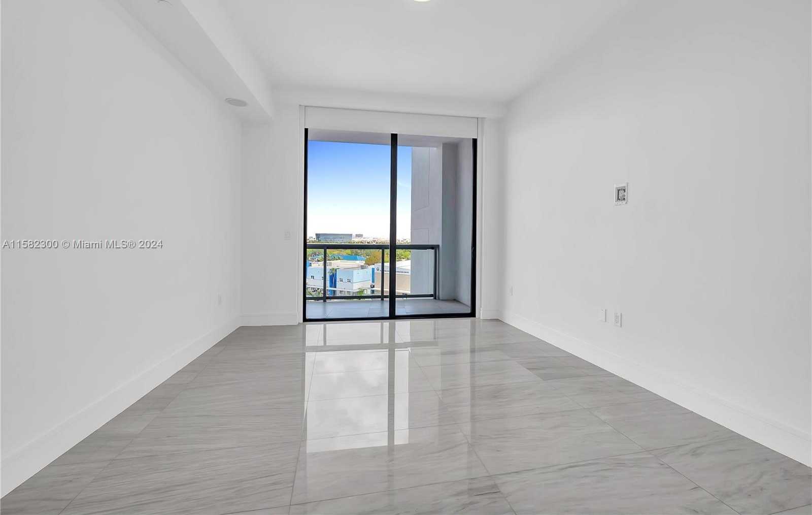 Small Image of 3300 NE 188th St, Aventura, FL 33180, USA Number 27