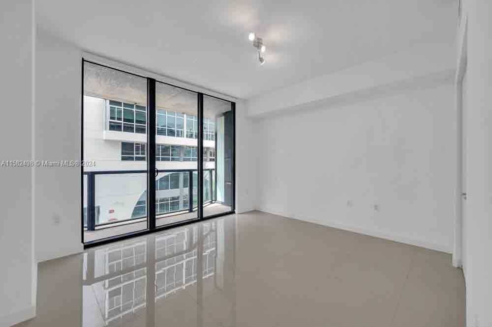 Small Image of 201 SW 17th Rd, Miami, FL 33129, USA Number 10