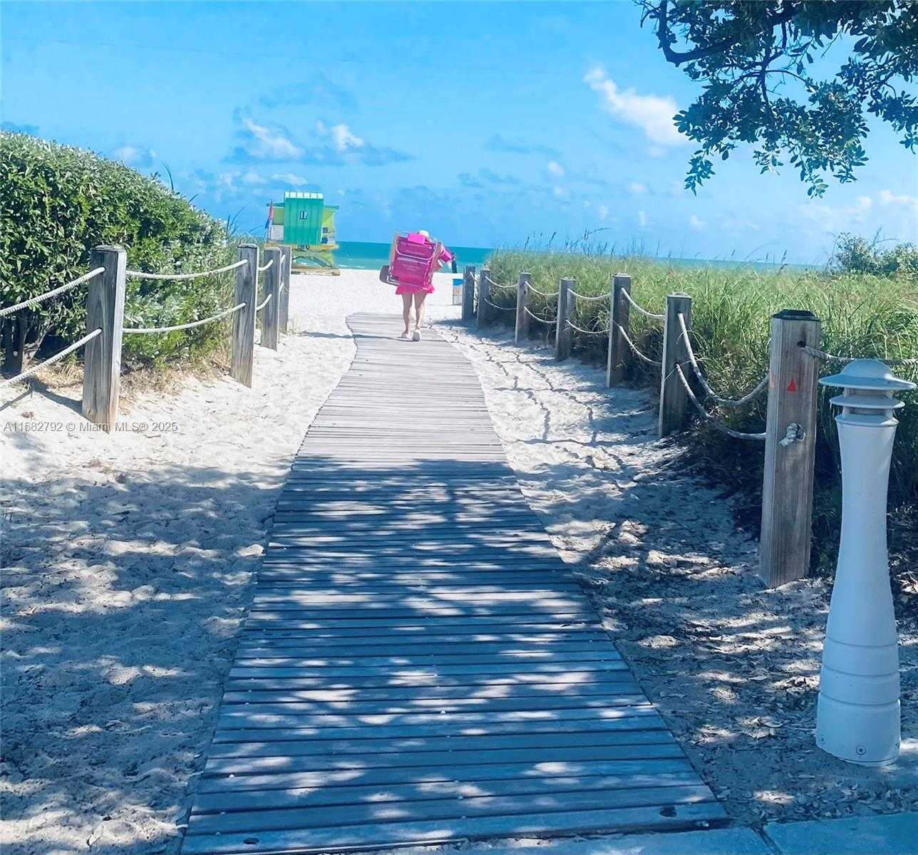 Small Image of 345 OCEAN DR #307, Miami Beach Number 37