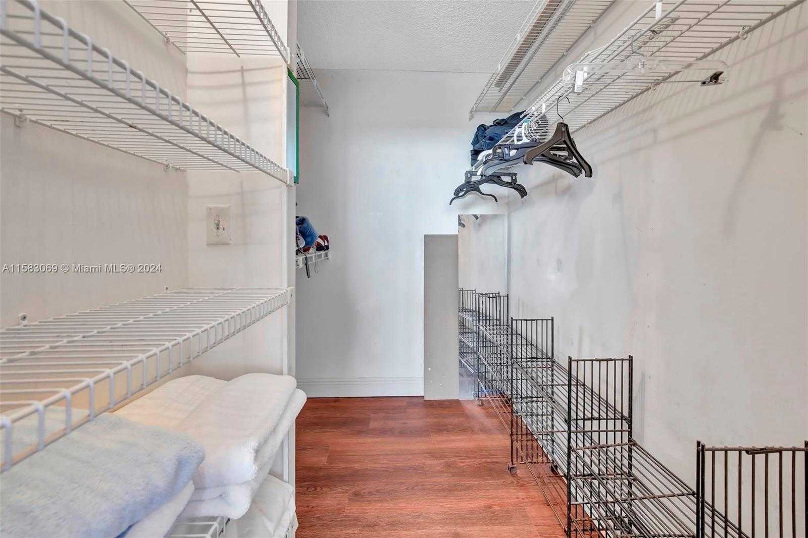 Small Image of 3821 ENVIRON BLVD #505, Lauderhill Number 13