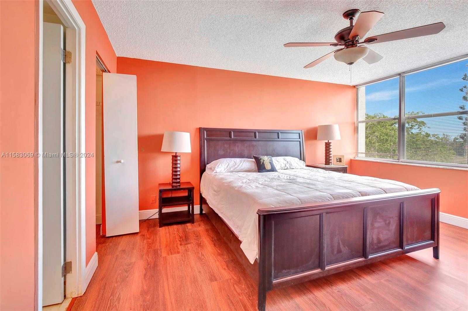 Small Image of 3821 ENVIRON BLVD #505, Lauderhill Number 15