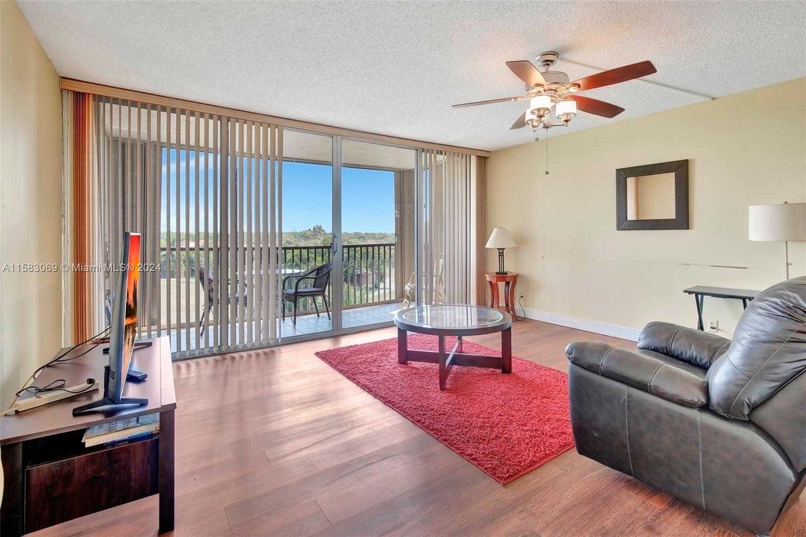Small Image of 3821 ENVIRON BLVD #505, Lauderhill Number 21