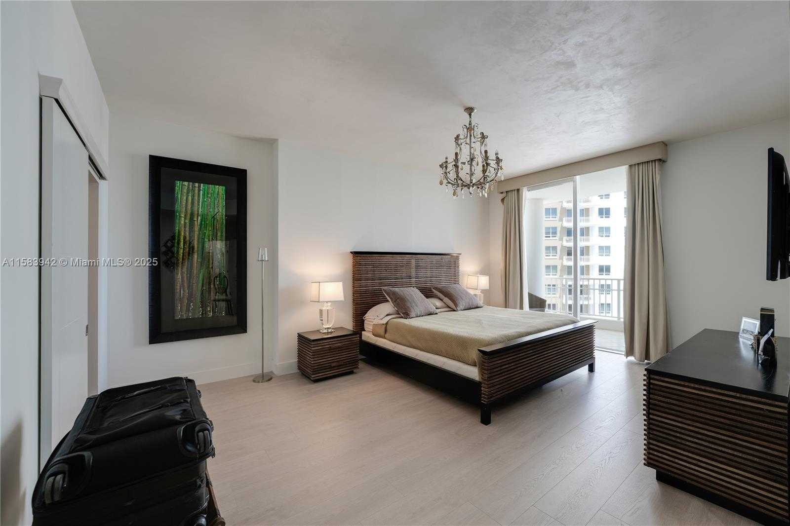Small Image of 701 BRICKELL KEY BLVD #LPH-06, Miami Number 18