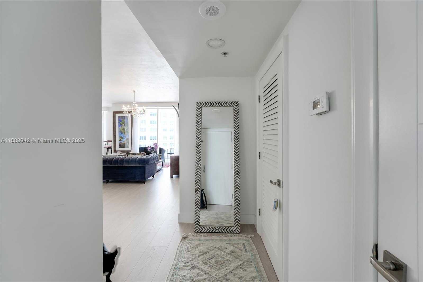 Small Image of 701 BRICKELL KEY BLVD #LPH-06, Miami Number 43
