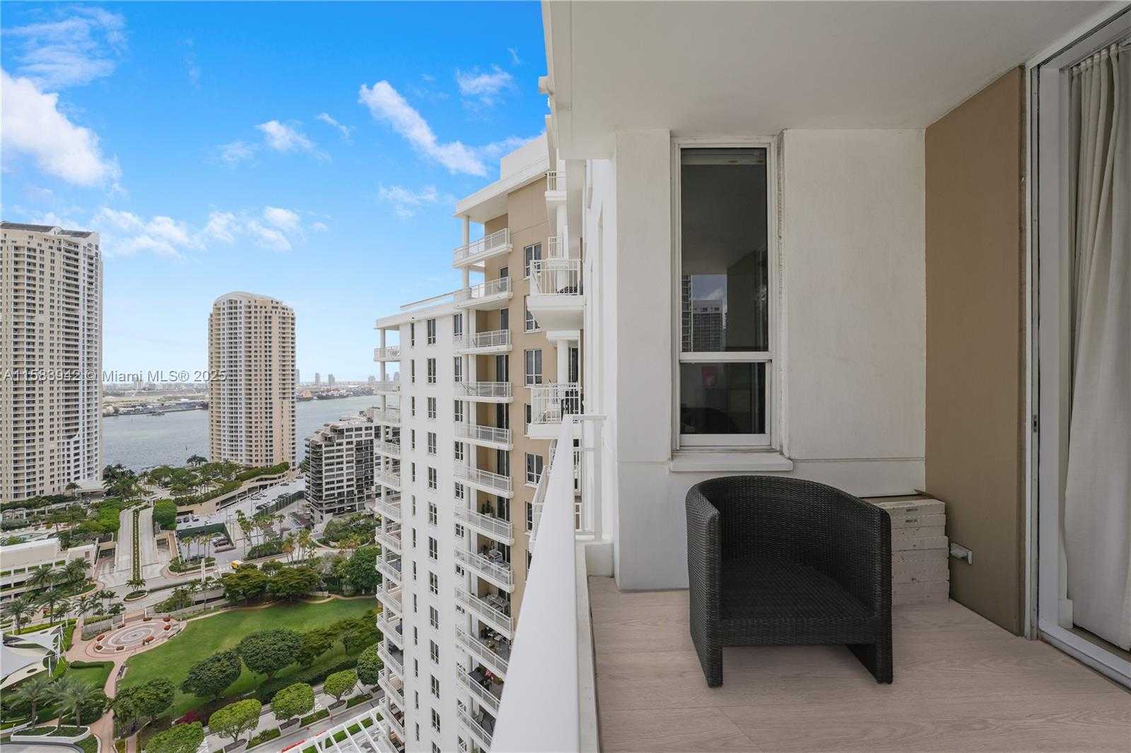 Small Image of 701 BRICKELL KEY BLVD #LPH-06, Miami Number 46