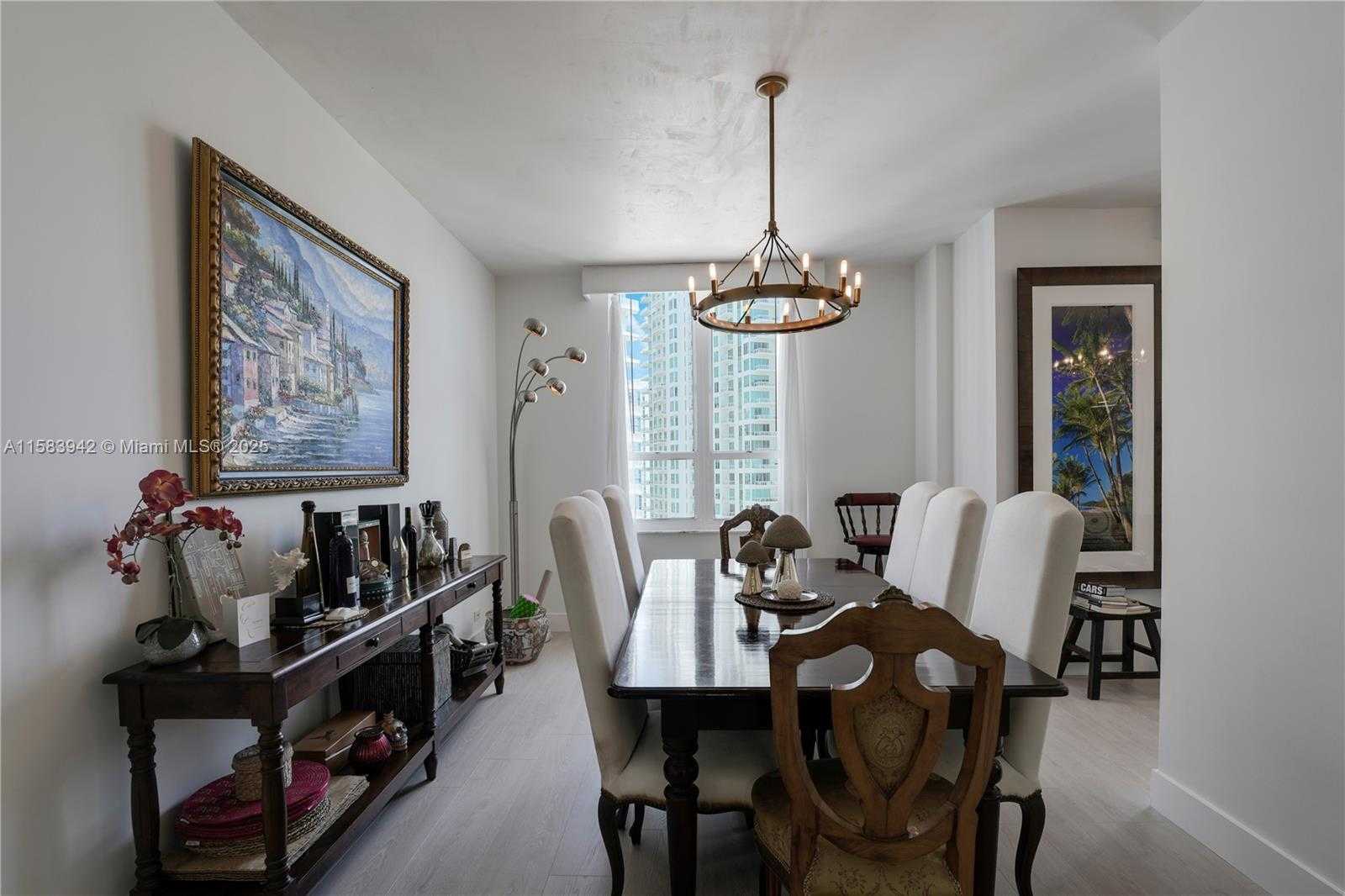 Small Image of 701 BRICKELL KEY BLVD #LPH-06, Miami Number 7