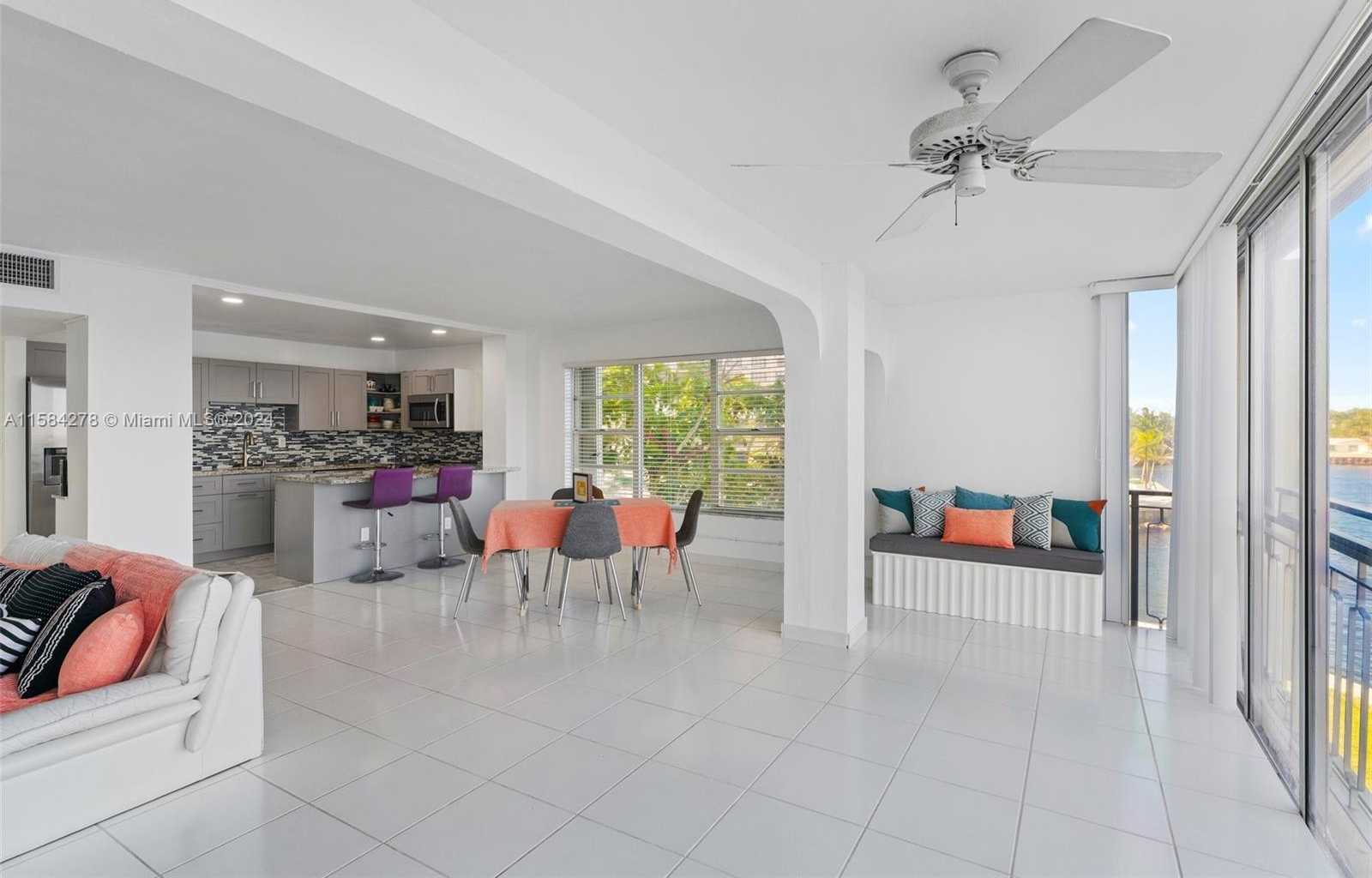 Small Image of 11111 BISCAYNE BLVD #3A, Miami Number 11