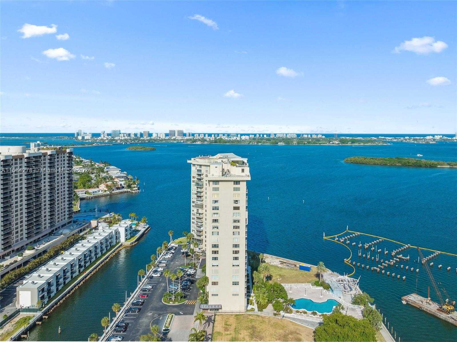 Small Image of 11111 BISCAYNE BLVD #3A, Miami Number 19