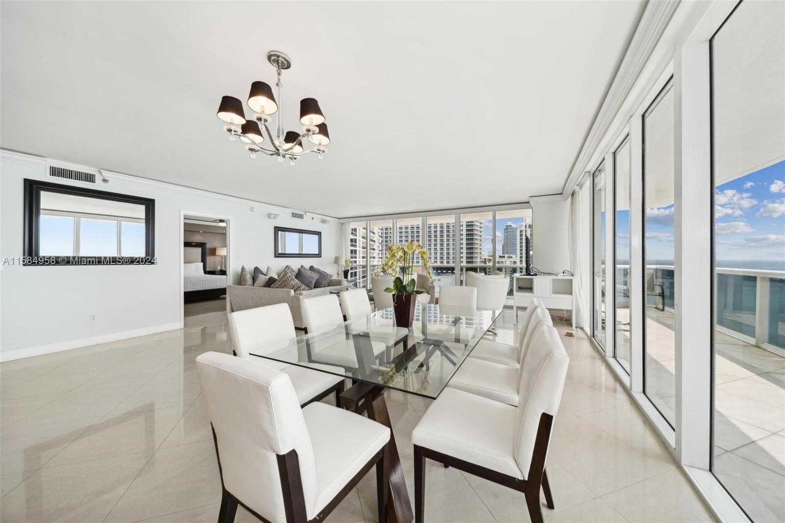 Small Image of 1830 SOUTH OCEAN DR #1701, Hallandale Beach Number 11
