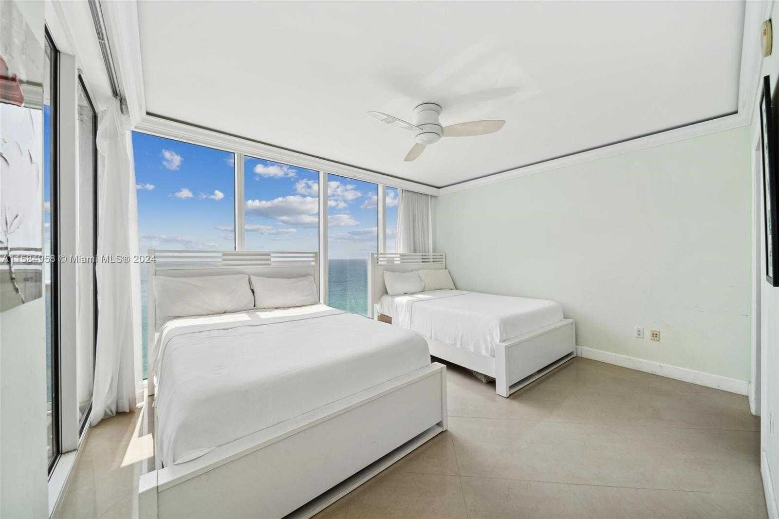 Small Image of 1830 SOUTH OCEAN DR #1701, Hallandale Beach Number 32
