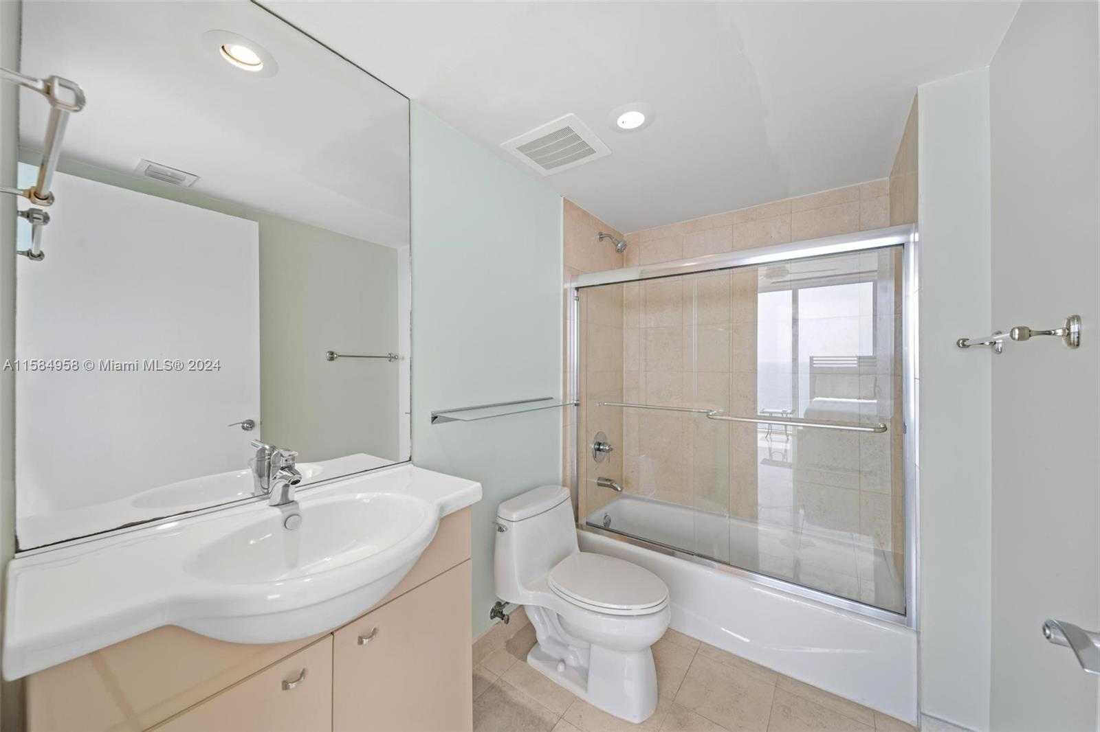 Small Image of 1830 SOUTH OCEAN DR #1701, Hallandale Beach Number 34