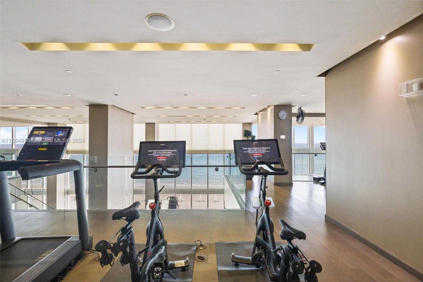 Small Image of 1830 SOUTH OCEAN DR #1701, Hallandale Beach Number 48