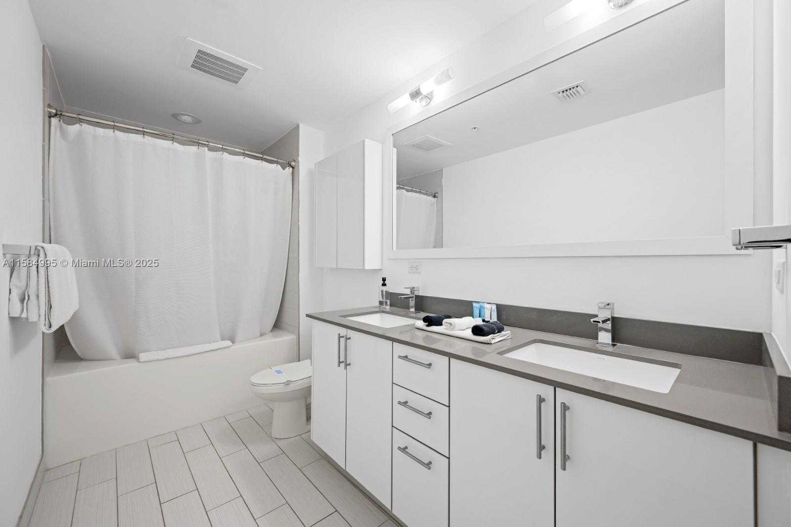 Small Image of 999 SOUTH WEST 1ST AVE #1514, Miami Number 19