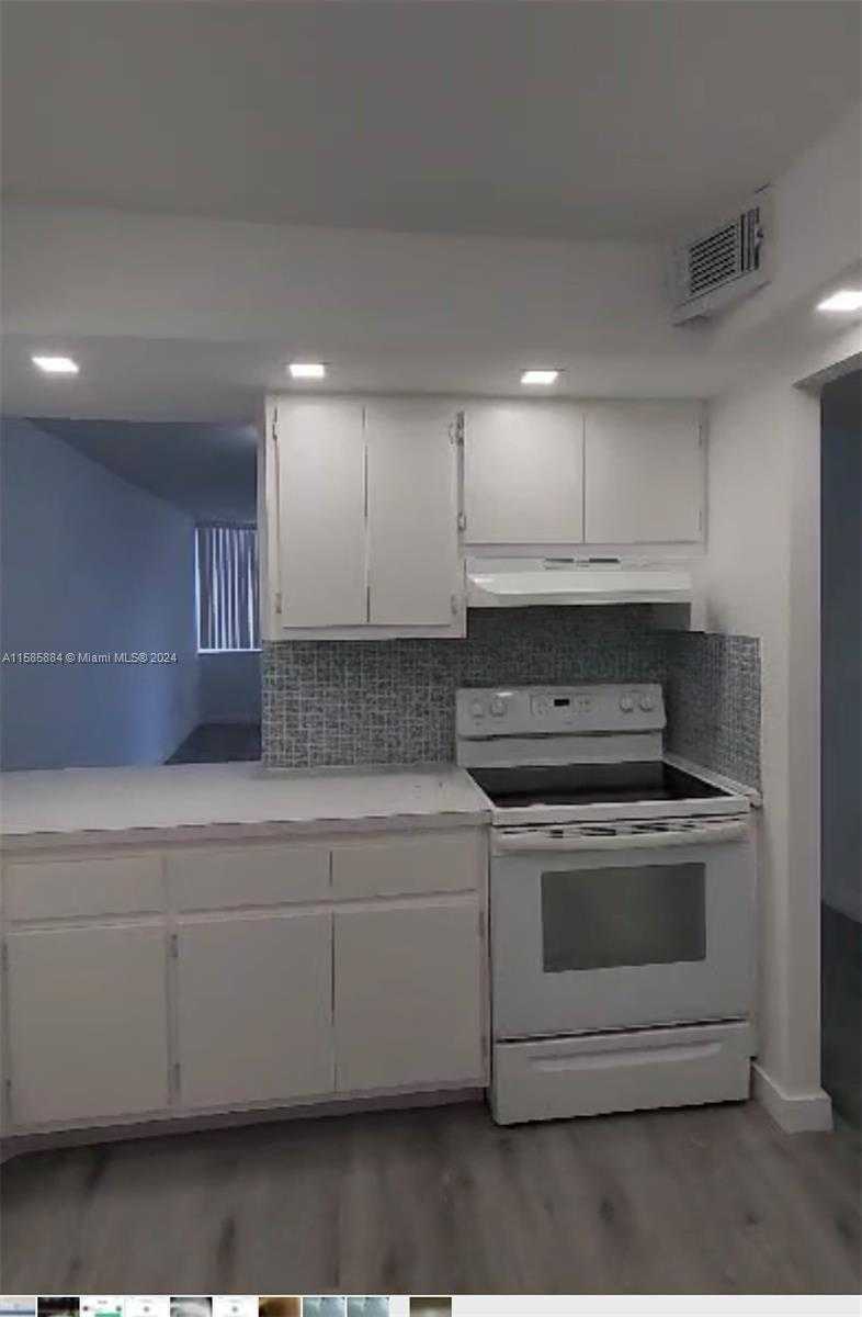 Small Image of 1351 NORTH EAST MIAMI GARDENS DR #1121E, Miami Number 15