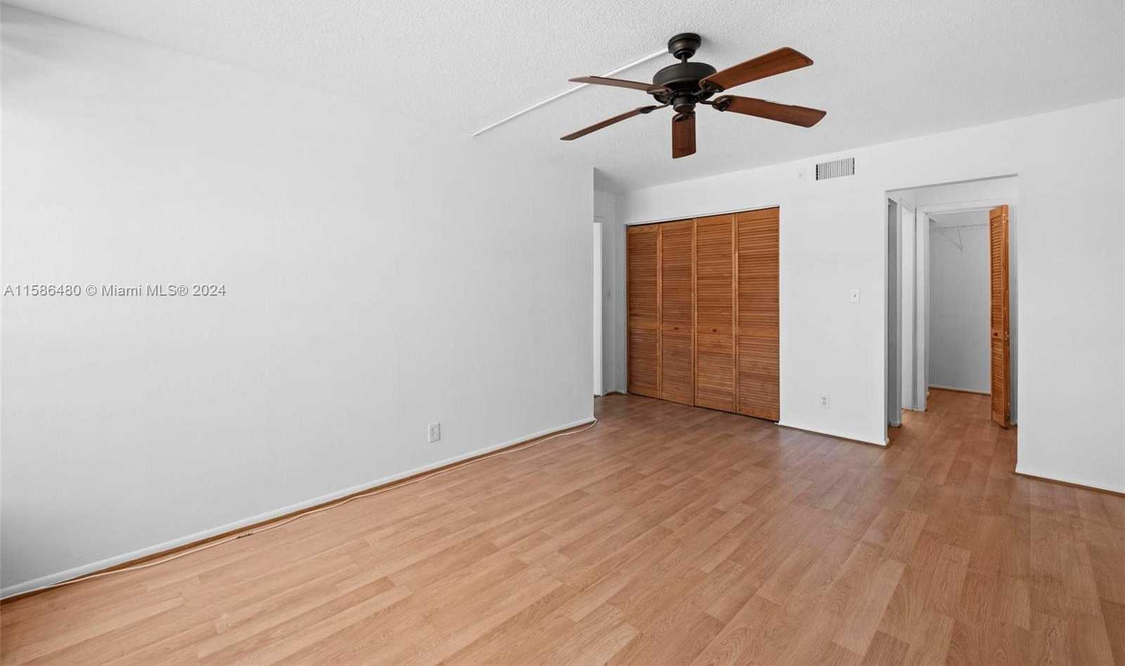 Small Image of 6923 CYPRESS RD #A15, Plantation Number 20