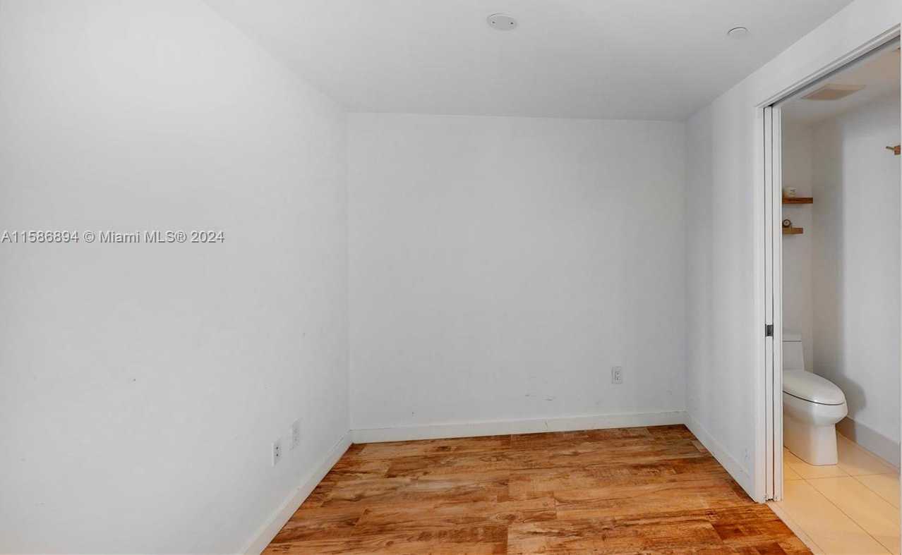 Small Image of 650 NORTH EAST 32ND ST #4607, Miami Number 8