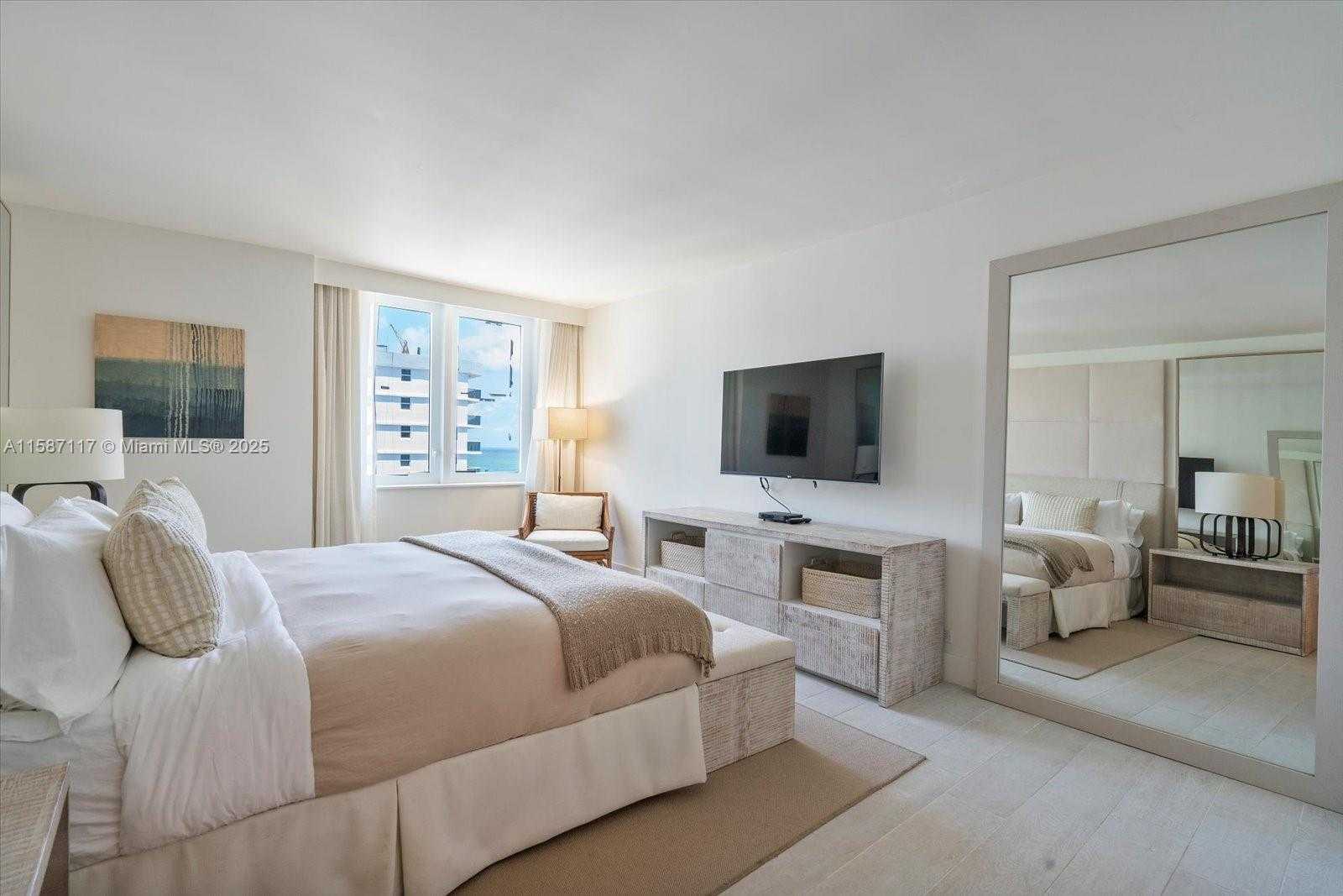 Small Image of 102 24TH ST #1413, Miami Beach Number 14