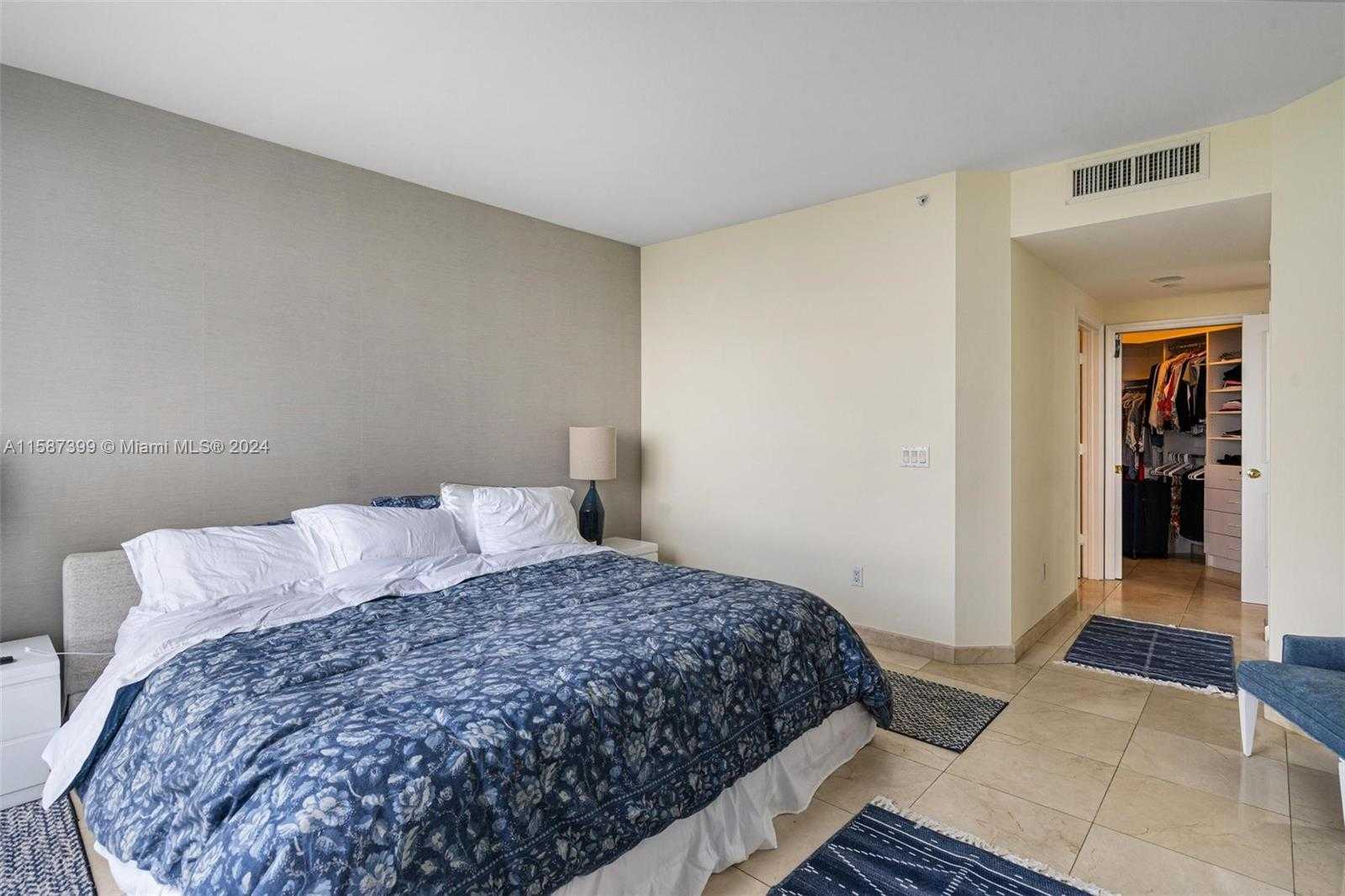 Small Image of 4779 COLLINS AVE #2305, Miami Beach Number 13