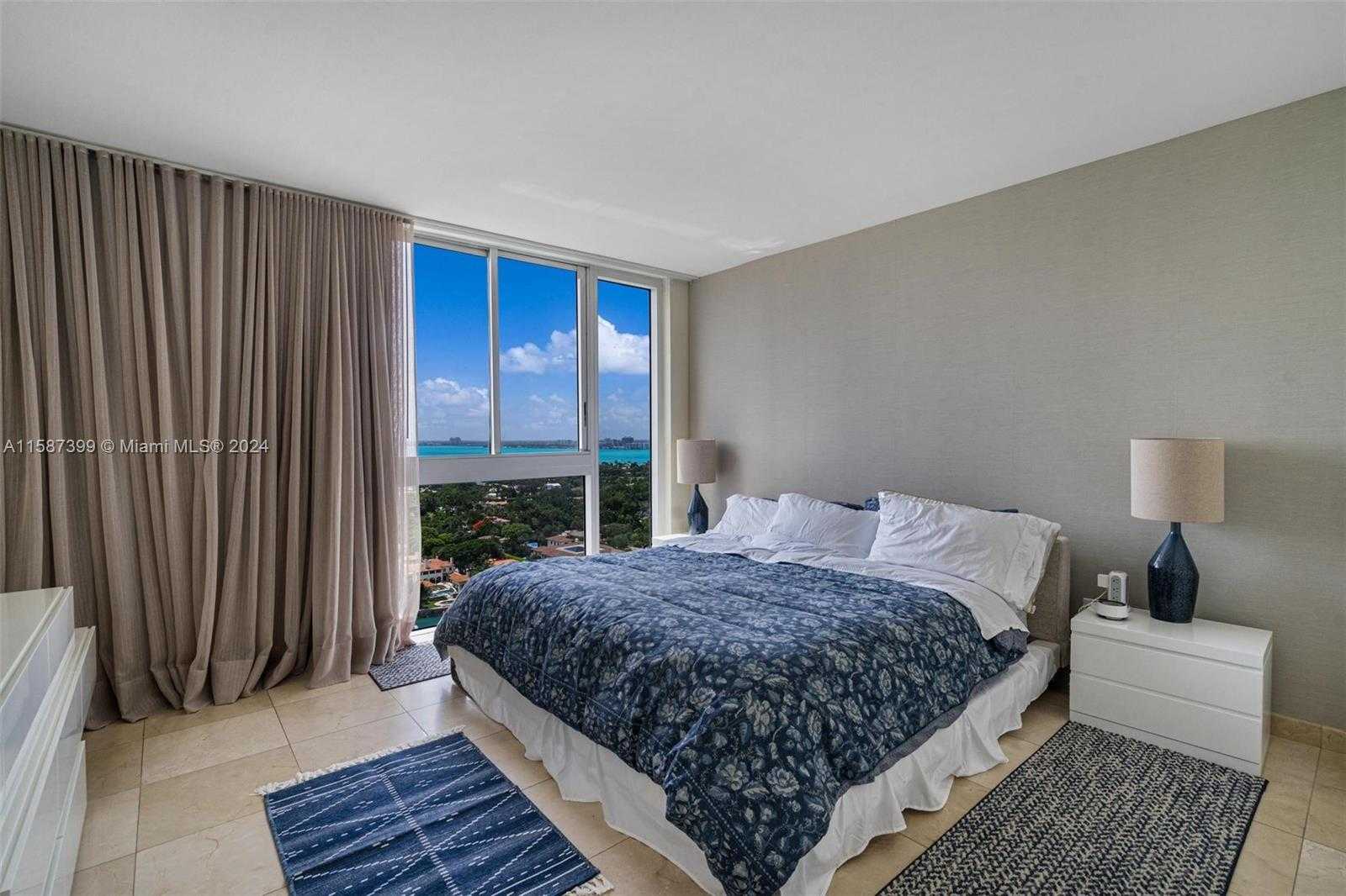 Small Image of 4779 COLLINS AVE #2305, Miami Beach Number 16