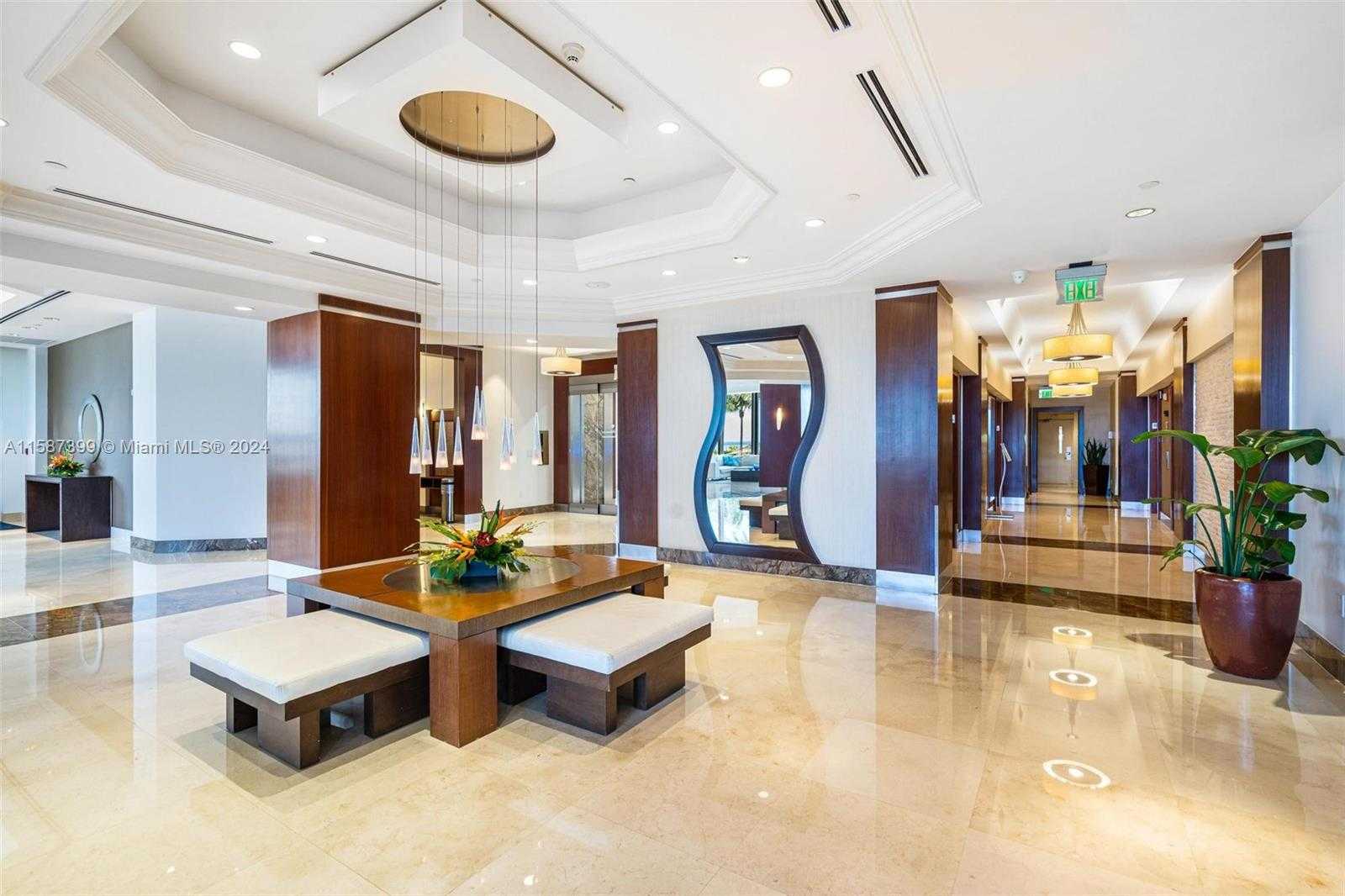 Small Image of 4779 COLLINS AVE #2305, Miami Beach Number 31