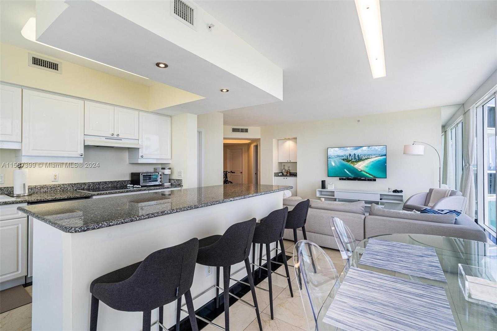 Small Image of 4779 COLLINS AVE #2305, Miami Beach Number 61