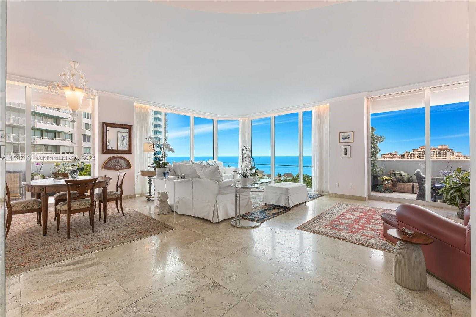 Small Image of 300 SOUTH POINTE DR #1001, Miami Beach Number 11