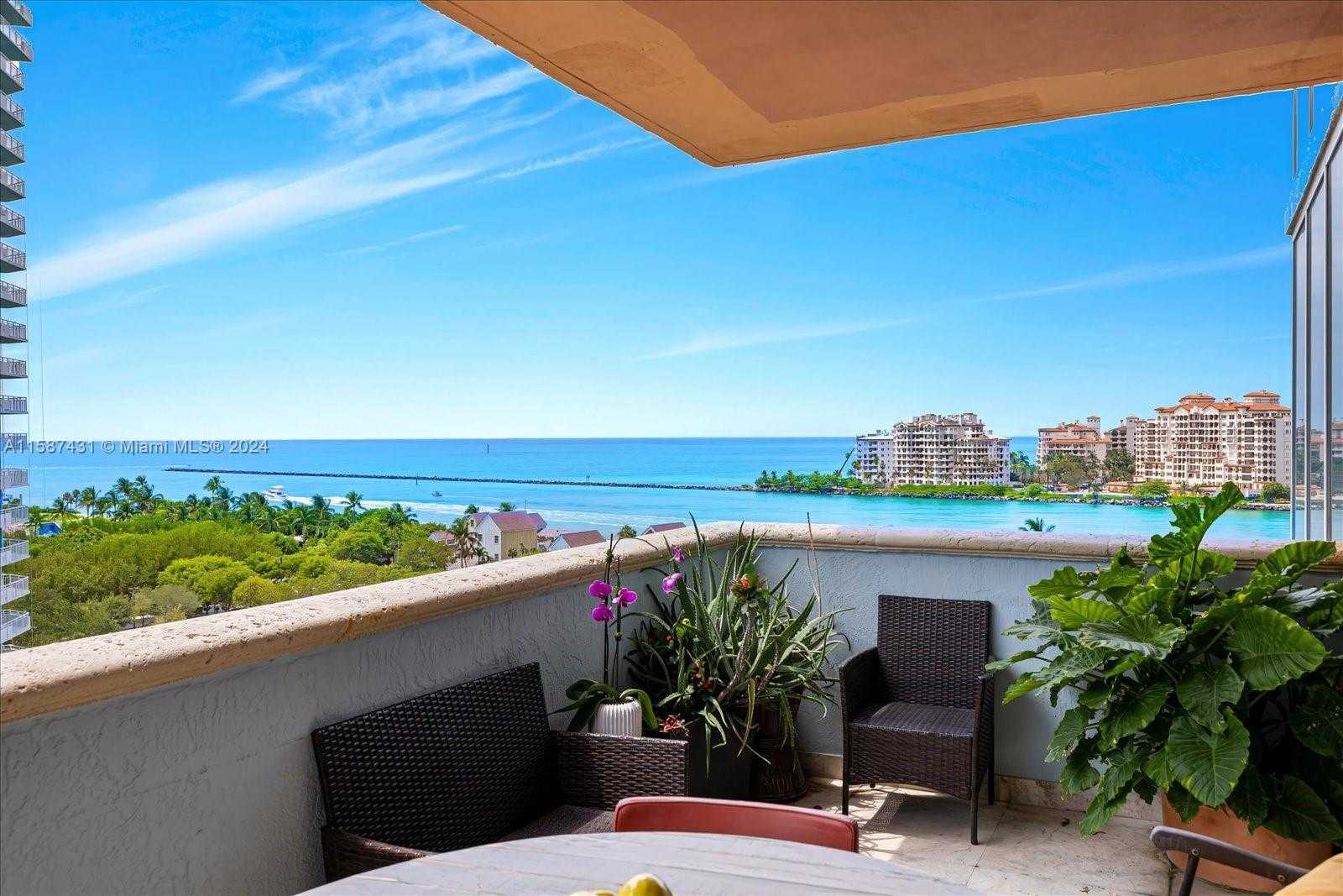 Small Image of 300 SOUTH POINTE DR #1001, Miami Beach Number 22
