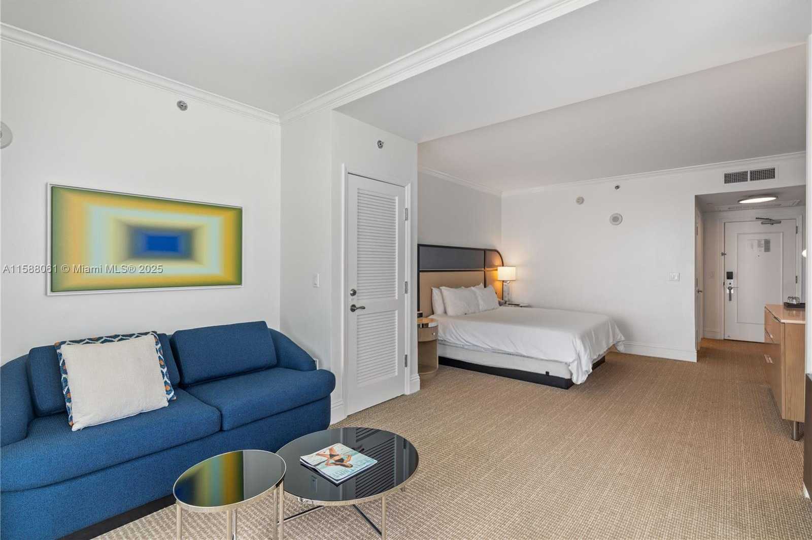 Small Image of 4401 COLLINS AVE #2501, Miami Beach Number 11