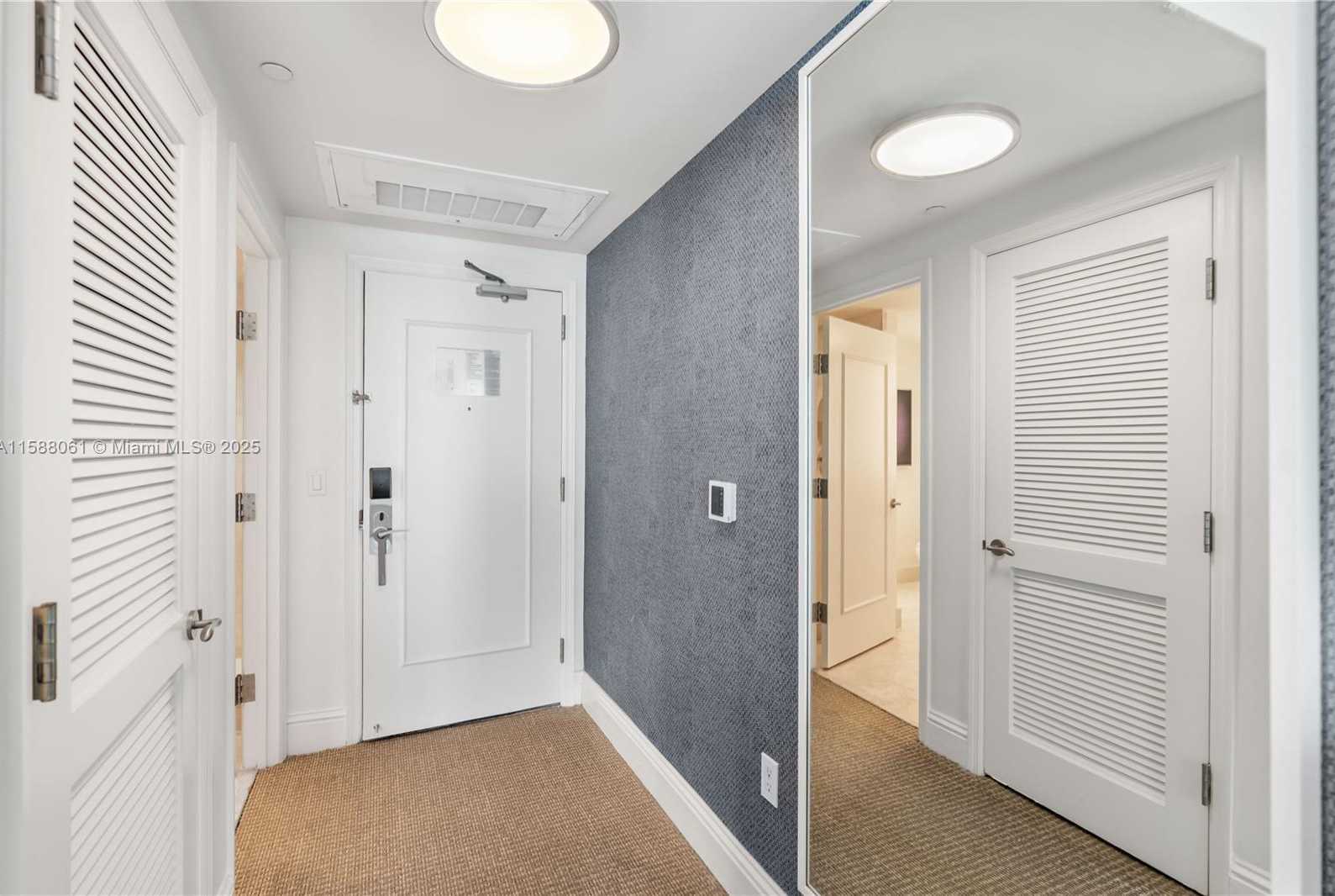 Small Image of 4401 COLLINS AVE #2501, Miami Beach Number 13