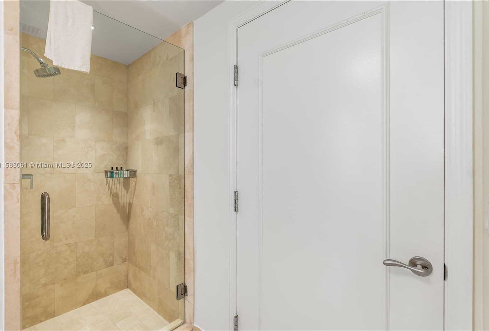 Small Image of 4401 COLLINS AVE #2501, Miami Beach Number 16