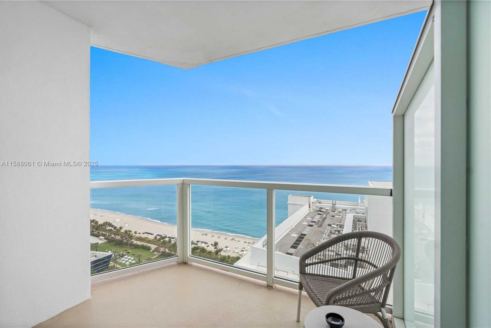 Small Image of 4401 COLLINS AVE #2501, Miami Beach Number 19