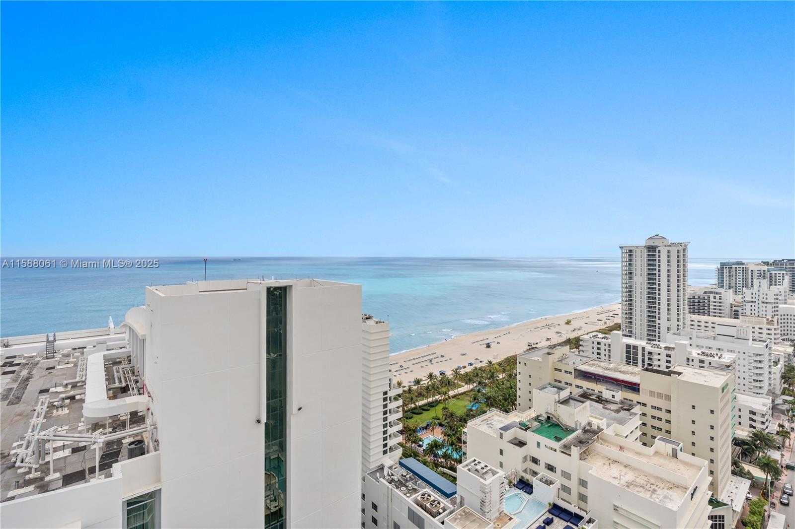 Small Image of 4401 COLLINS AVE #2501, Miami Beach Number 21