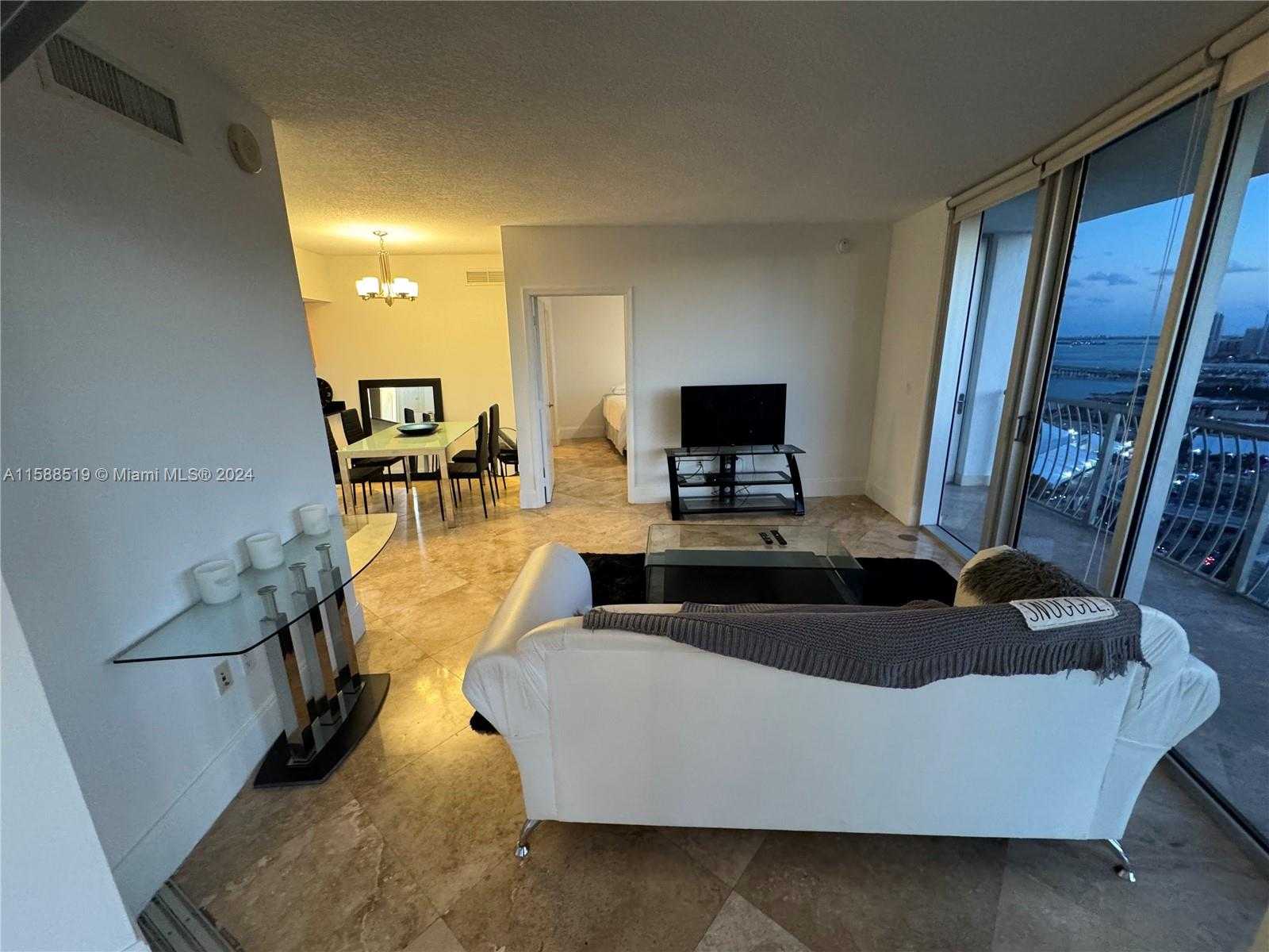 Small Image of 1750 NORTH BAYSHORE DR #3114, Miami Number 2