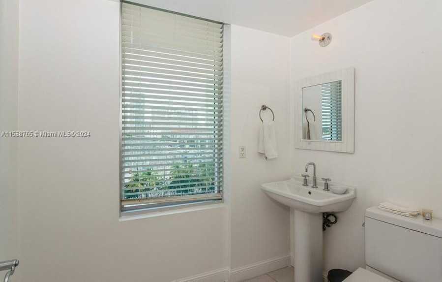 Small Image of 185 SOUTH WEST 7TH ST #703, Miami Number 11
