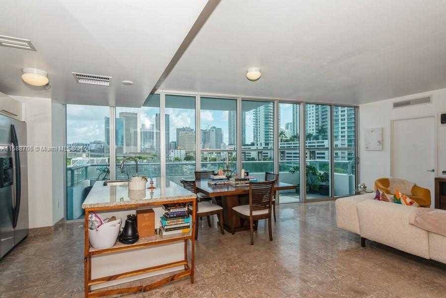 Small Image of 185 SOUTH WEST 7TH ST #703, Miami Number 2