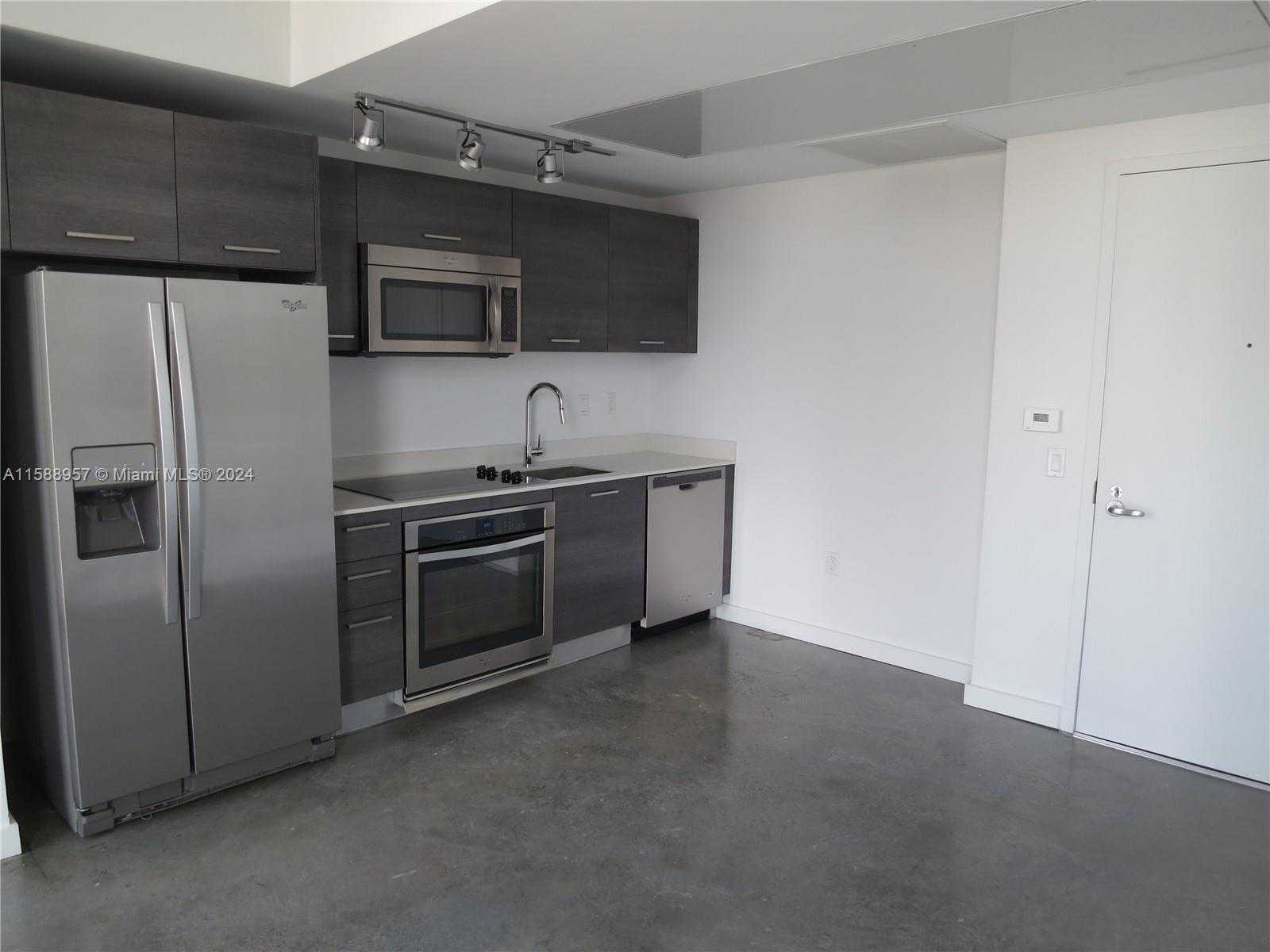 Small Image of 151 SOUTH EAST 1 ST #1704, Miami Number 2