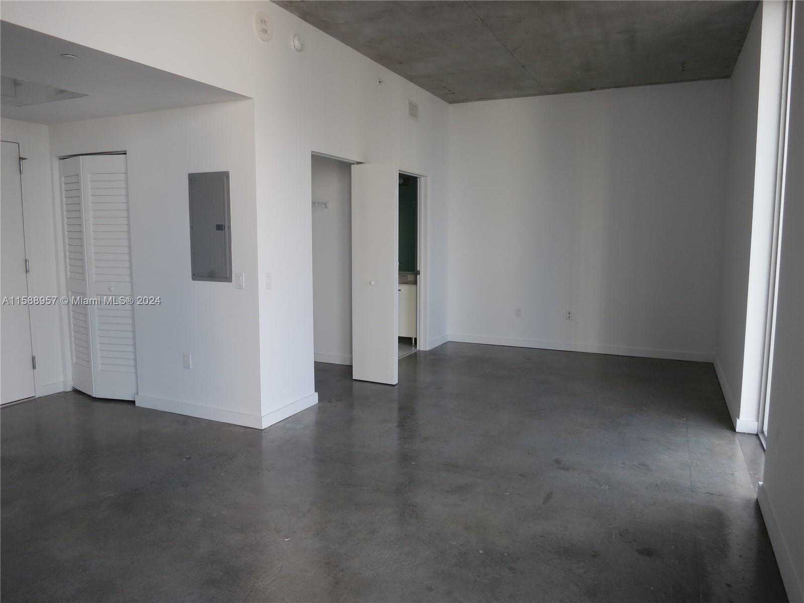 Small Image of 151 SOUTH EAST 1 ST #1704, Miami Number 9